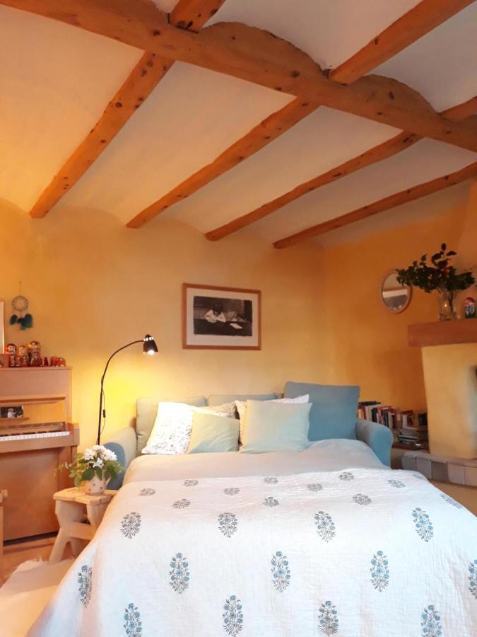 Chez Cathy Bed and Breakfast Arzier Eksteriør billede
