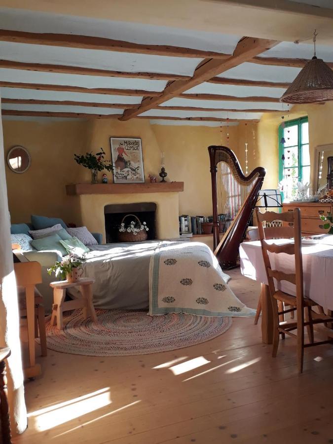 Chez Cathy Bed and Breakfast Arzier Eksteriør billede